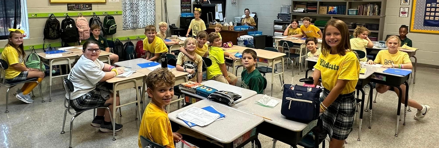 Image of Silliman students in the classroom